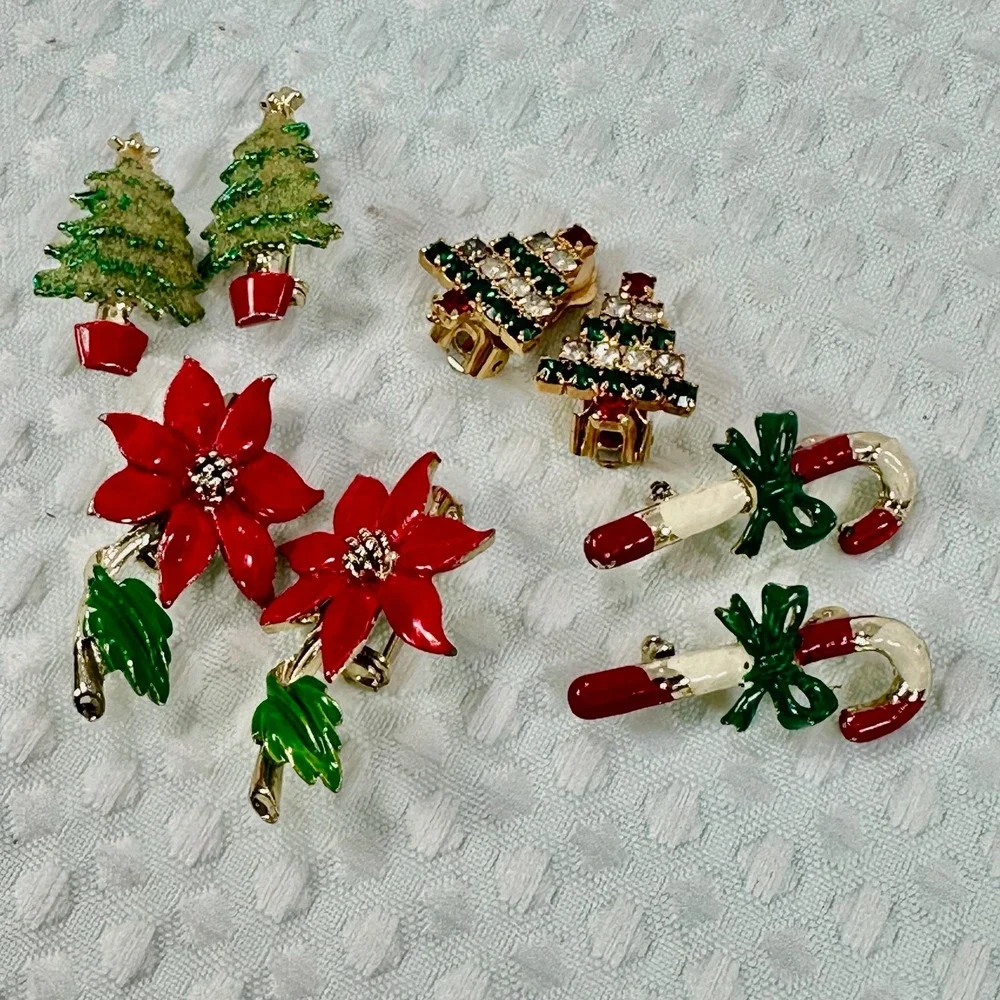 Christmas Holiday Brooch Pin Set Poinsettia Candy Cane Tree‎ Rhinestone Festive